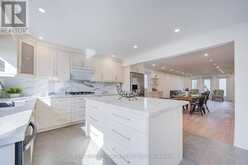 20 SADDLETREE DRIVE | Toronto Ontario | Slide Image Fourteen