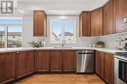 75 ROBERT ATTERSLEY DRIVE E | Whitby Ontario | Slide Image Seventeen