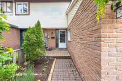 18 KAREN COURT | Orangeville Ontario | Slide Image Two