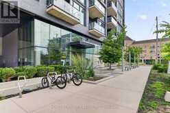 609 - 7 SMITH CRESCENT | Toronto Ontario | Slide Image Four