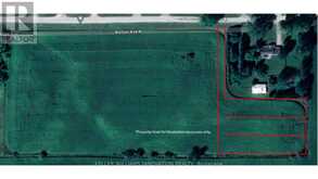 1048 WALTON AVENUE N | Listowel Ontario | Slide Image Four