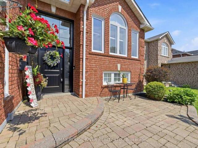 32 PATRICK DRIVE Whitby Ontario, L1R 2L2 - 4 Bedrooms Home For Sale