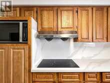 117 AMBERCROFT BOULEVARD | Toronto Ontario | Slide Image Twelve