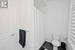 145 FENCHURCH MANOR | Barrie Ontario | Slide Image Thirty