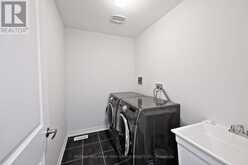 145 FENCHURCH MANOR | Barrie Ontario | Slide Image Thirty-one