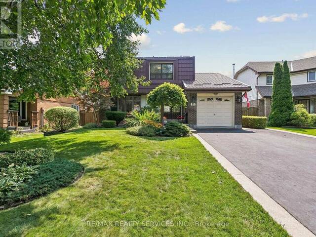 11 LONGBOURNE CRESCENT Brampton Ontario, L6S 2R8 - 4 Bedrooms Home For Sale
