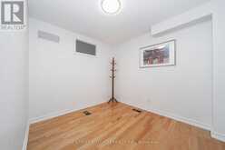 6 SANDY HAVEN DRIVE | Toronto Ontario | Slide Image Nine