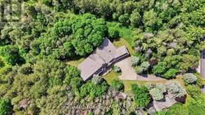 18381 MCCOWAN ROAD | East Gwillimbury Ontario | Slide Image Three