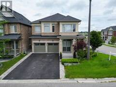 40 FREDERICK PEARSON STREET East Gwillimbury Ontario, L9N 0R8