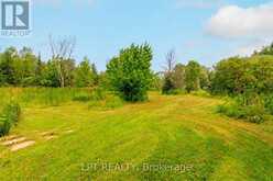 23983 WEIRS SIDE ROAD | Georgina Ontario | Slide Image Sixteen