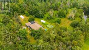 23983 WEIRS SIDE ROAD | Georgina Ontario | Slide Image Six