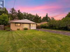 208 GARSON STREET Barrie Ontario, L4N 3Y7