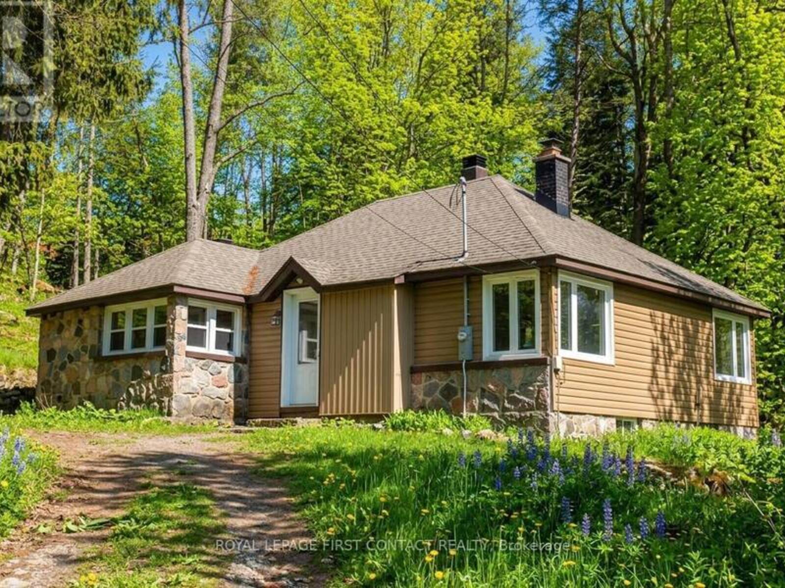 47 RIVERSIDE DRIVE, Haliburton, Ontario K0M 1S0