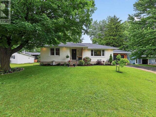 30 KING STREET N Minto Ontario, N0G 1Z0 - 3 Bedrooms Home For Sale