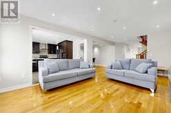 13 BOULDERBROOK DRIVE | Toronto Ontario | Slide Image Seven