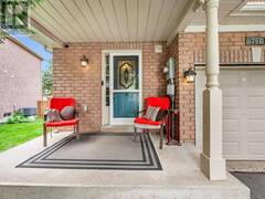267 WARNER CRESCENT Newmarket Ontario, L3X 2G6