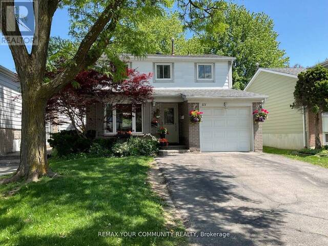 111 SPRINGHEAD GARDENS Richmond Hill Ontario, L4C 5C3 - 5 Bedrooms Home For Sale