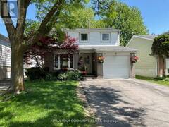 111 SPRINGHEAD GARDENS Richmond Hill Ontario, L4C 5C3