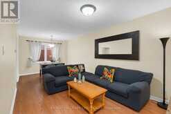 769 PLAYTER CRESCENT | Newmarket Ontario | Slide Image Three