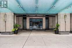 3807 - 955 BAY STREET | Toronto Ontario | Slide Image Two