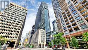 3807 - 955 BAY STREET | Toronto Ontario | Slide Image One
