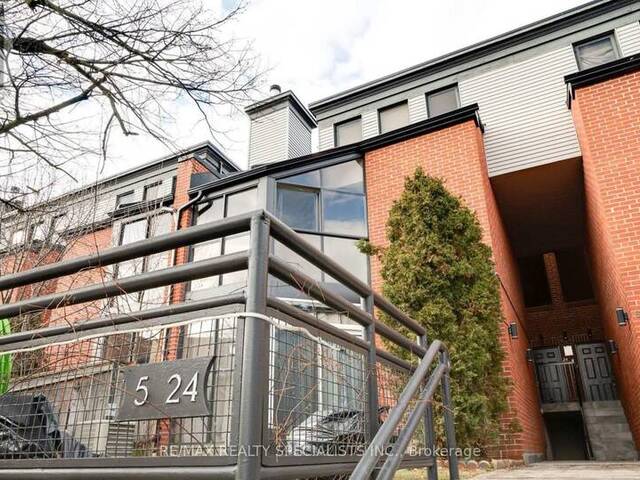 TH5 - 100 ARBORS LANE Vaughan Ontario, L4L 7G4 - 3 Bedrooms Condo For Sale