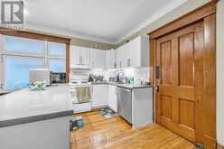 129 INDIAN ROAD | Toronto Ontario | Slide Image Fifteen