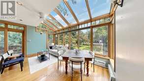 252 SHELDRAKE BOULEVARD | Toronto Ontario | Slide Image Eleven