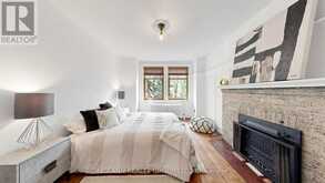 252 SHELDRAKE BOULEVARD | Toronto Ontario | Slide Image Thirty