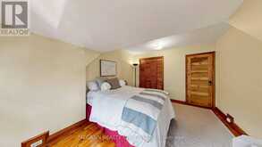 252 SHELDRAKE BOULEVARD | Toronto Ontario | Slide Image Thirty-six