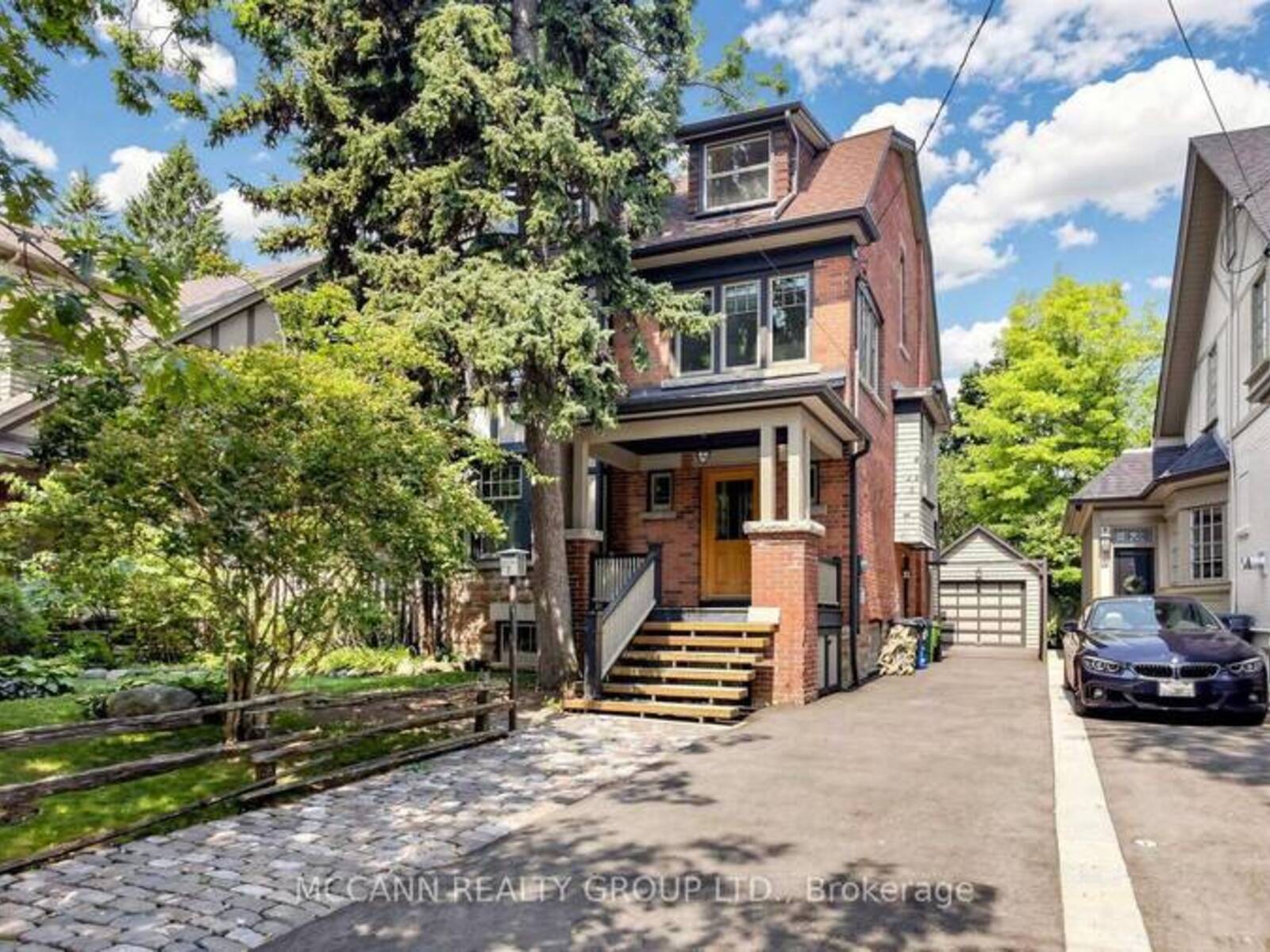 252 SHELDRAKE BOULEVARD, Toronto, Ontario M4P 2B6