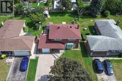 106 PORTICO DRIVE | Toronto Ontario | Slide Image Six
