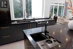 564 STONECLIFFE ROAD | Oakville Ontario | Slide Image Five