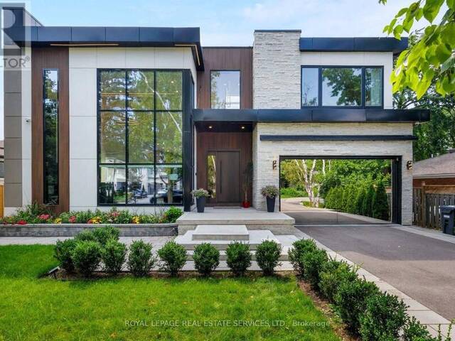 564 STONECLIFFE ROAD Oakville Ontario, L6L 4N9 - 6 Bedrooms Home For Sale