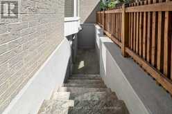 145 OLD SURREY LANE | Richmond Hill Ontario | Slide Image Twenty-five