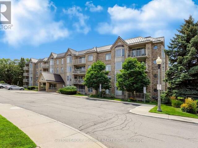 B205 - 216 PLAINS ROAD W Burlington Ontario, L7T 4K8 - 2 Bedrooms Condo For Sale