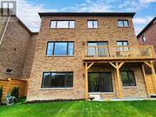 216 SUNSET VISTA COURT E | Aurora Ontario | Slide Image Twenty-nine