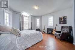 211 SOPHIA ROAD | Markham Ontario | Slide Image Thirty