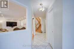 211 SOPHIA ROAD | Markham Ontario | Slide Image Three