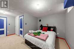 14 ELPHICK LANE | Toronto Ontario | Slide Image Thirteen