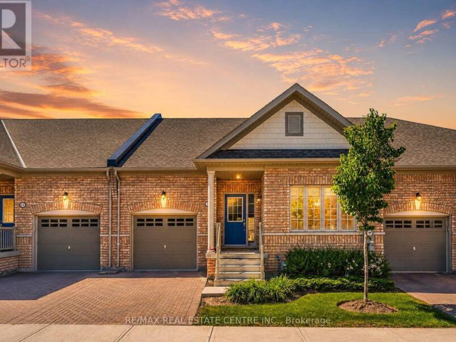 11 OVERLEA DRIVE, Brampton, Ontario L6R 4B5