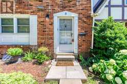 3 - 2226 UPPER MIDDLE ROAD | Burlington Ontario | Slide Image Three