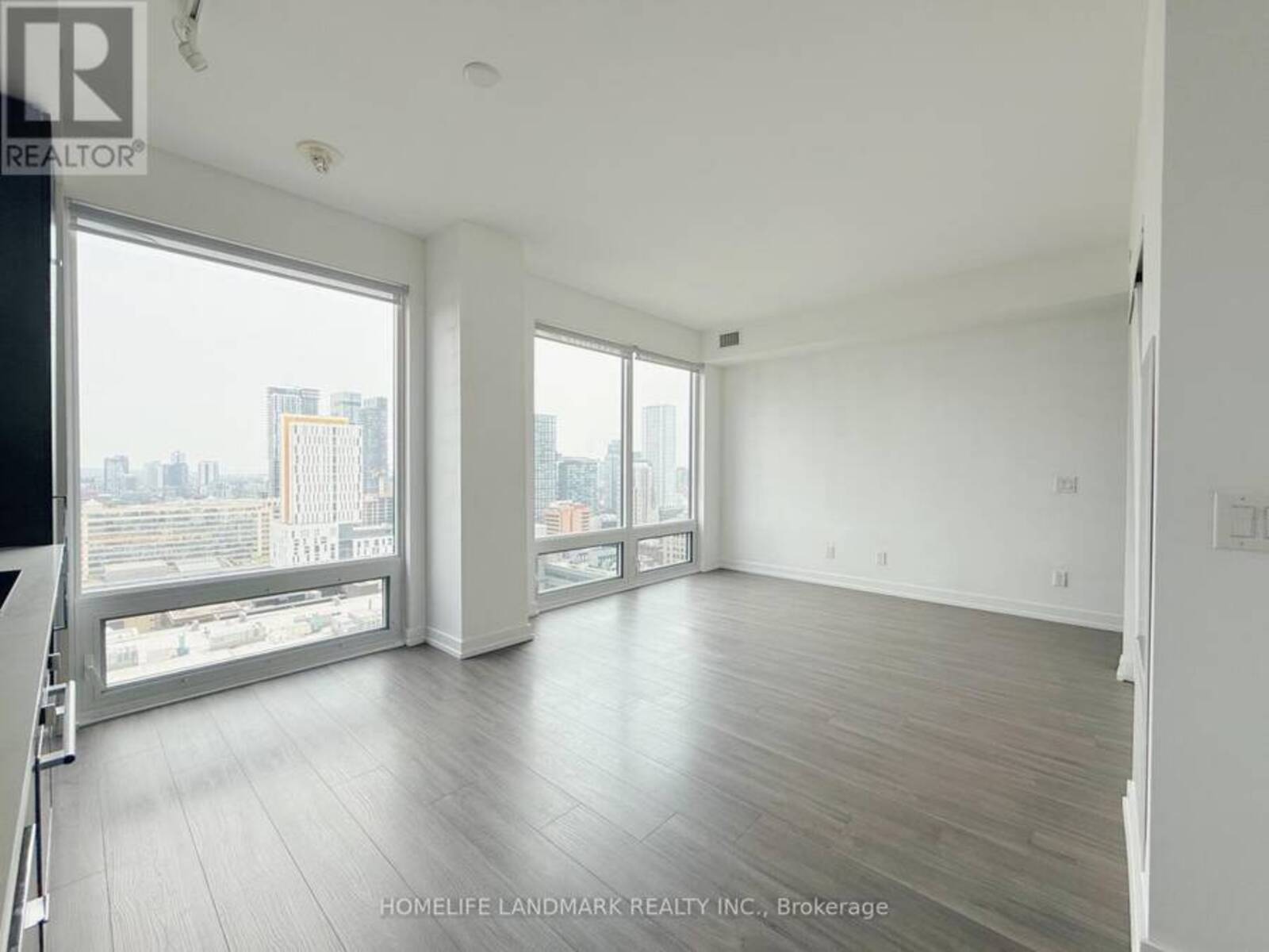 2202 - 20 EDWARD STREET, Toronto, Ontario M5G 0C5
