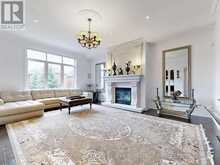 80 PUCCINI DRIVE | Richmond Hill Ontario | Slide Image Nine
