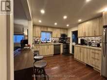 255 PARKWAY AVENUE | Georgina Ontario | Slide Image Eleven