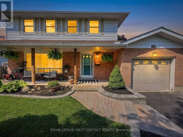 12 DAVIES CRESCENT Barrie Ontario, L4M 2M3 - 4 Bedrooms Home For Sale