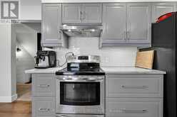 12 DAVIES CRESCENT | Barrie Ontario | Slide Image Seventeen