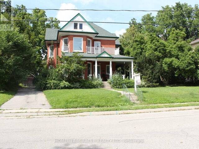 114 FRANCES STREET Ingersoll Ontario, N5C 2H3 - 4 Bedrooms Home For Sale