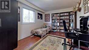 76 ROCKFORD ROAD | Toronto Ontario | Slide Image Fifteen