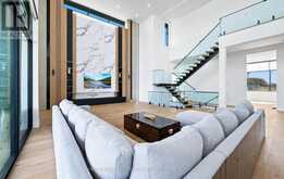 32 SUGARBUSH COURT | Halton Hills Ontario | Slide Image Nine